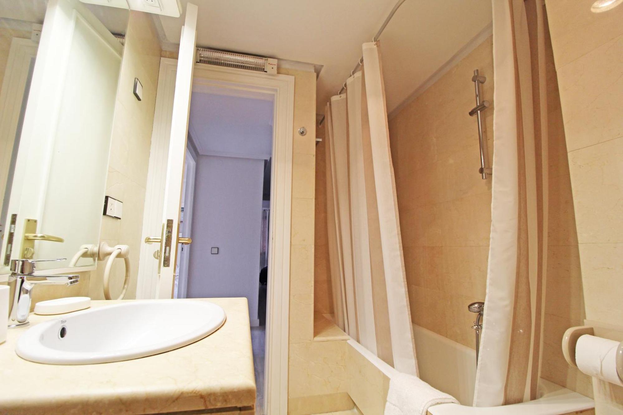 Apartament Castle Views. Terrace. Design Style. Ac. Wifi. Refurbished. Supercentric. Alicante Zewnętrze zdjęcie